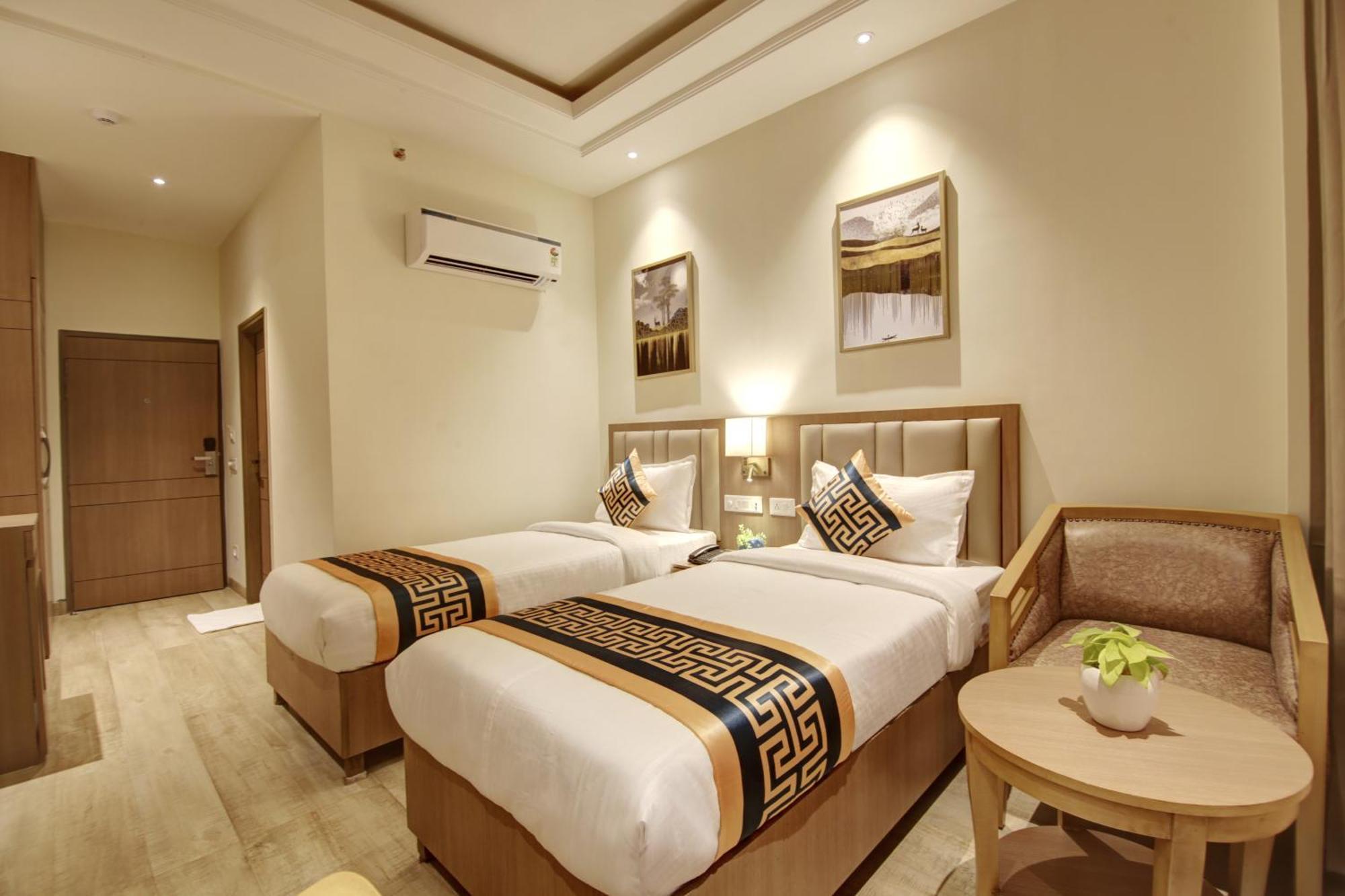 Hotel City Lite Near Igi Airport Nuova Delhi Esterno foto