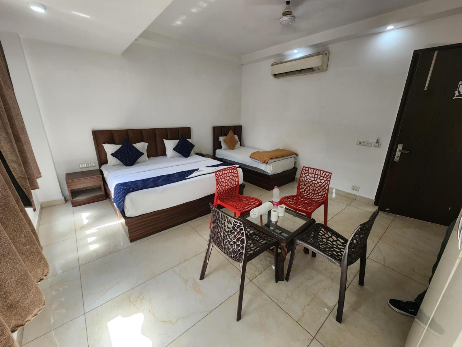 Hotel City Lite Near Igi Airport Nuova Delhi Esterno foto